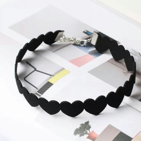 💕 Awesome Hearts Pattern PU Leather Choker 💕 - Picture 4 of 7